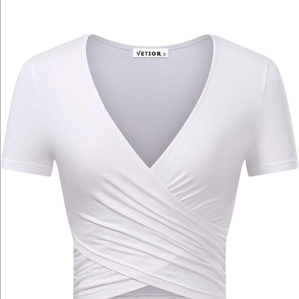 VETIOR Women's Deep V neck Crop Top
